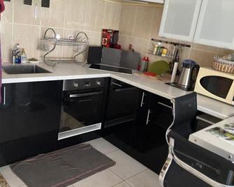 appartement à Cannes - 戛纳 - 厨房